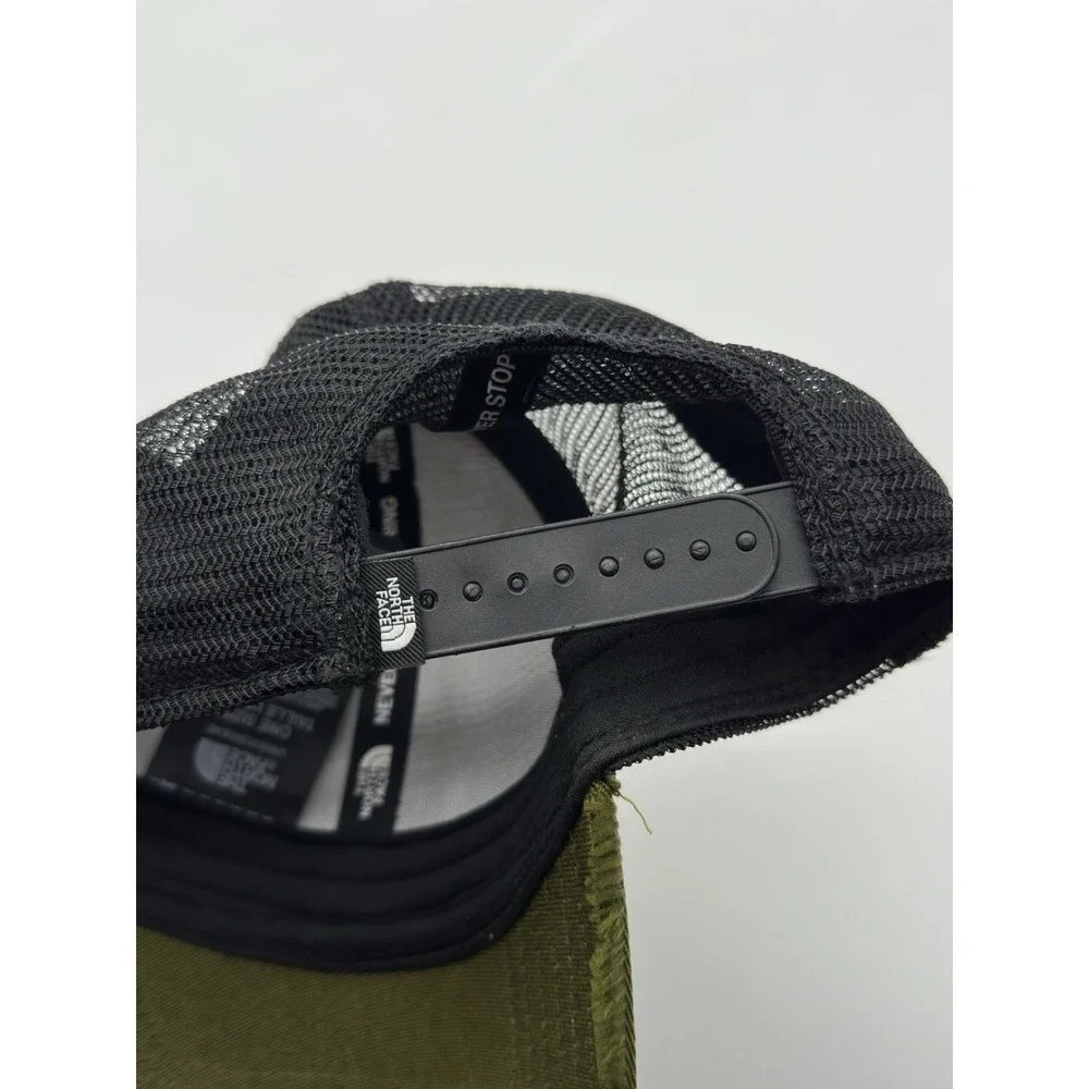THE NORTH FACE TRUCKER HAT GREEN / BLACK CBT518448‎